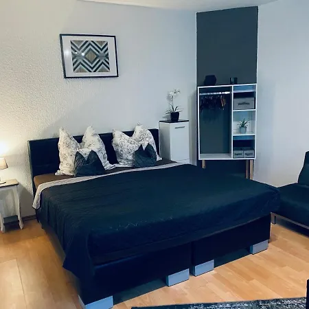 Apartment 42 Ronsdorf For Up To 5 People